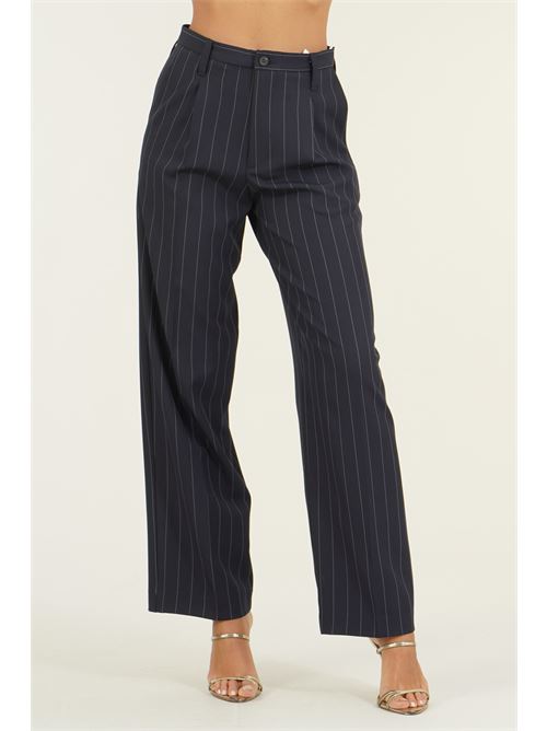 Pantalone palazzo gessato